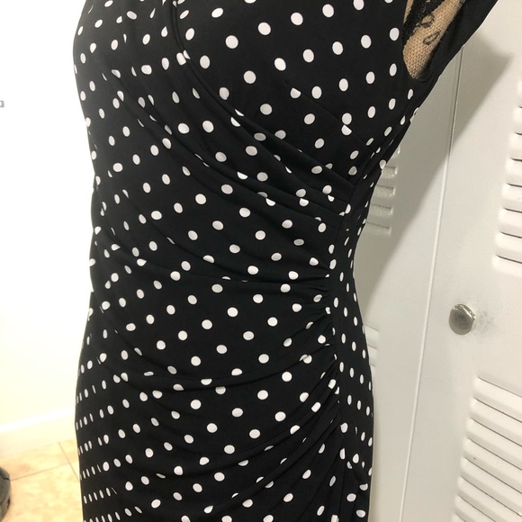 Women dress - Picture 2 of 13